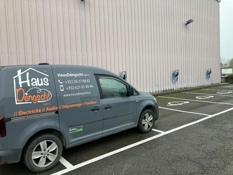 The company van: electricity, audio, breakdown service and security