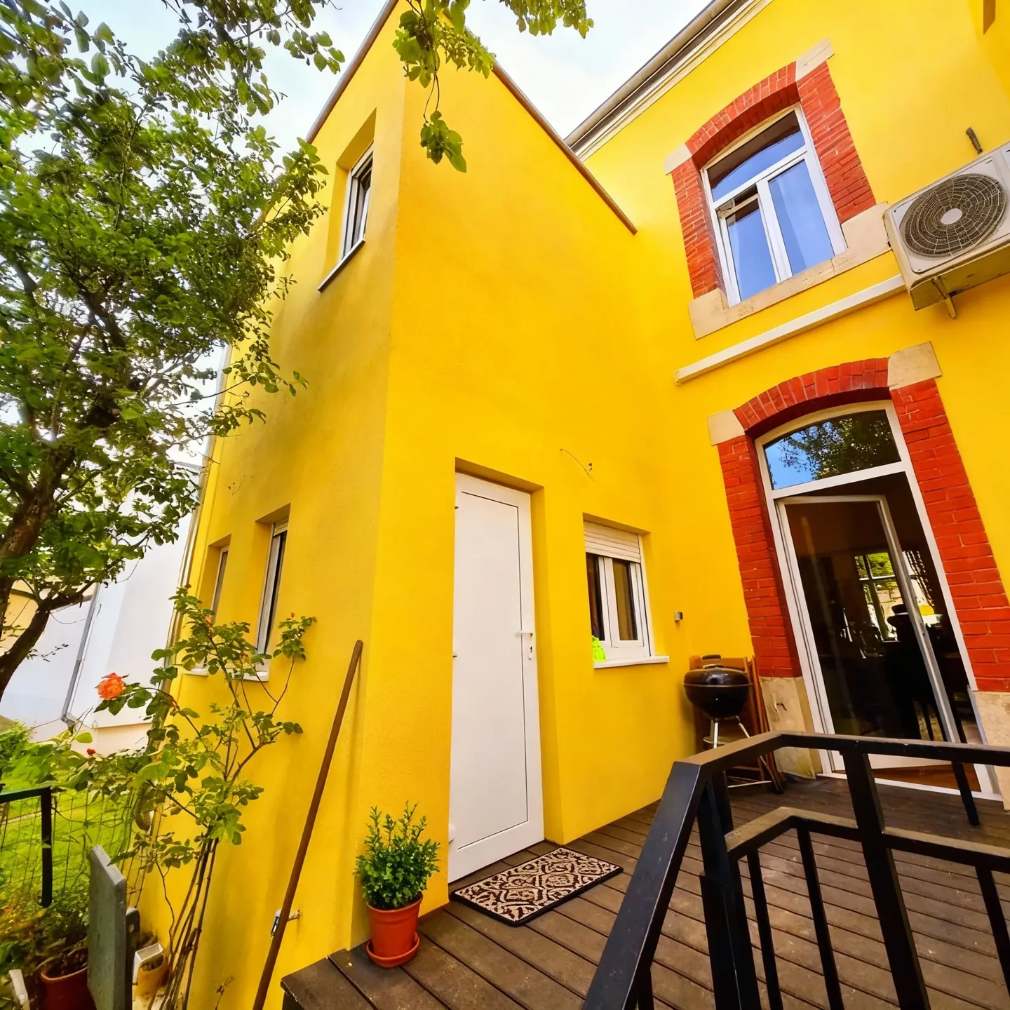 Gielt Haus mat Terrass